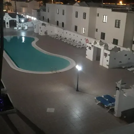 Aguazul Apartment